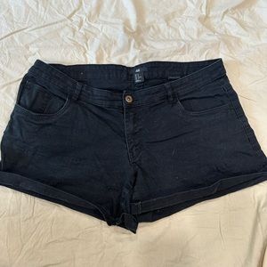EUC H&M shorts